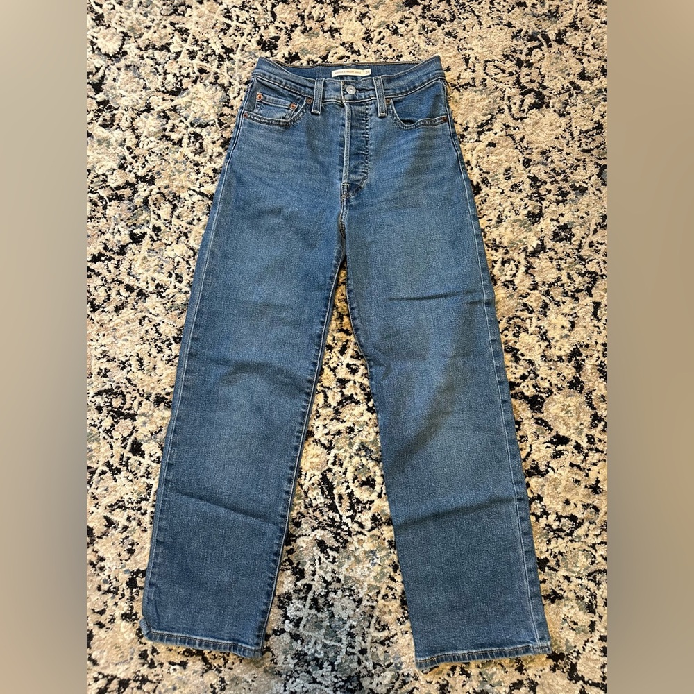 Levi’s ribcage straight ankle